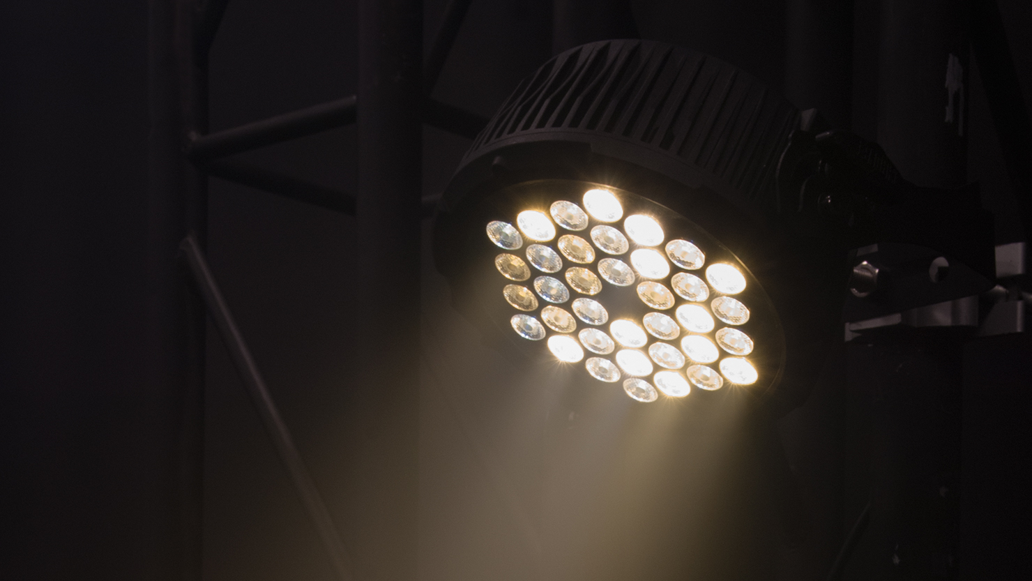 Chauvet slimpar pro vw deals